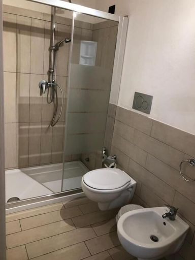 Bathroom 4, Hotel Calabernardo Noto Marina, Syracuse