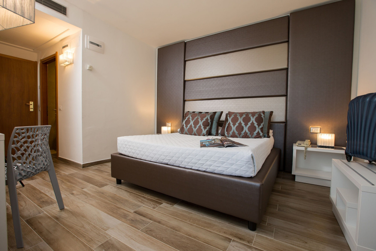 Bedroom 2, Hotel Toscana Ambassador, Siena