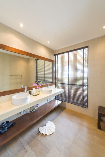 Bathroom 4, Baan Ling Noi Villa, Ko Samui