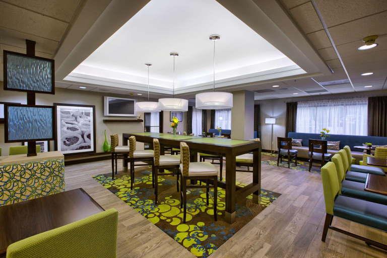 Food & Drinks 5, Hampton Inn Mebane, Alamance