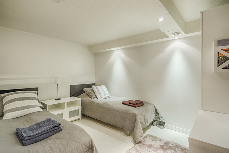 Bedroom 2, Vanhan Karhun apartments, Northern Ostrobothnia