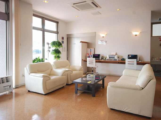 Others 5, New Station Hotel, Isahaya