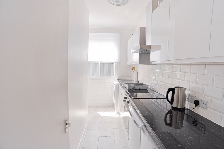 Others 4, Charming 1-bed Apartment in Euston, London