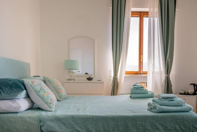 Bedroom 3, La Stella dei venti, Napoli