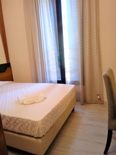 Bedroom 2, Hotel Dozza, Bologna