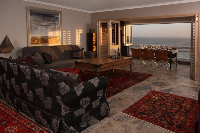 Others 5, View at 18, Overberg