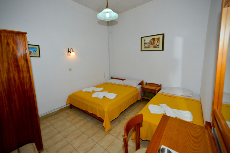 Bedroom 4, Family Bikakis, Crete