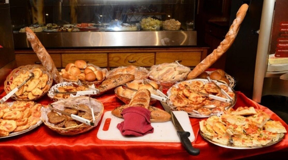 Food & Drinks 4, Hapi 5 Nile Cruise, 3-4-7 nights from Luxor or Aswan, Luxor