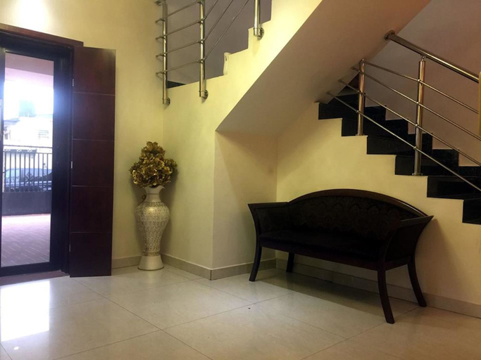 Others 5, RightGate Hotel, Ikeja