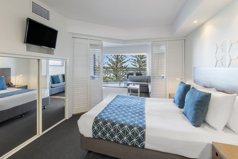 Bedroom 3, Ramada Resort by Wyndham Golden Beach, Caloundra - Caloundra S.