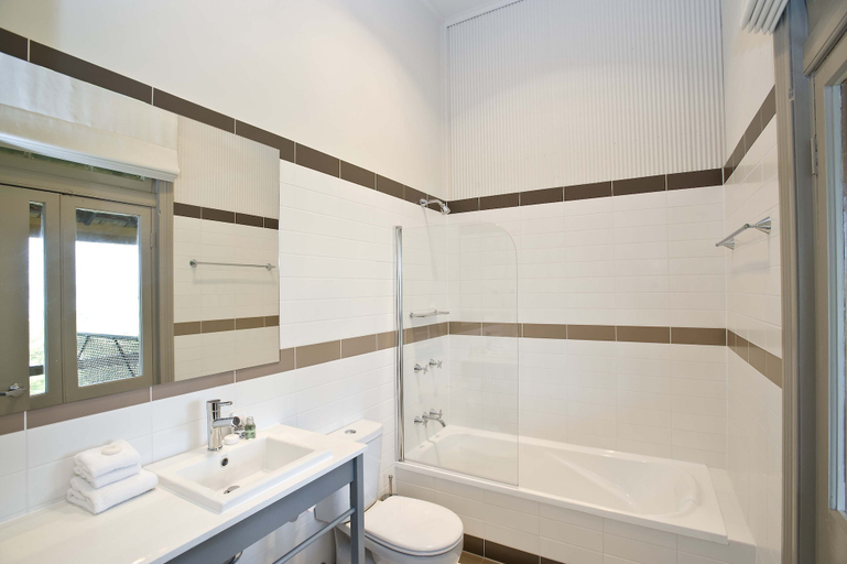 Bathroom 5, Q Station Sydney Harbour National Park by Accor, Sydney