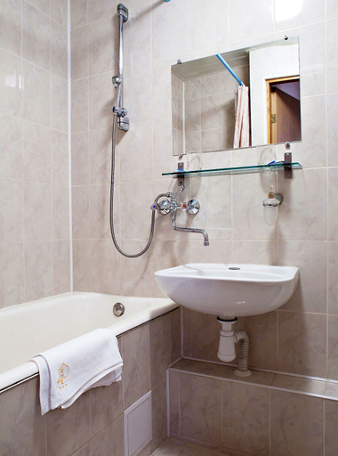 Bathroom 5, Russ Hotel, Sankt-Peterburg gorsovet