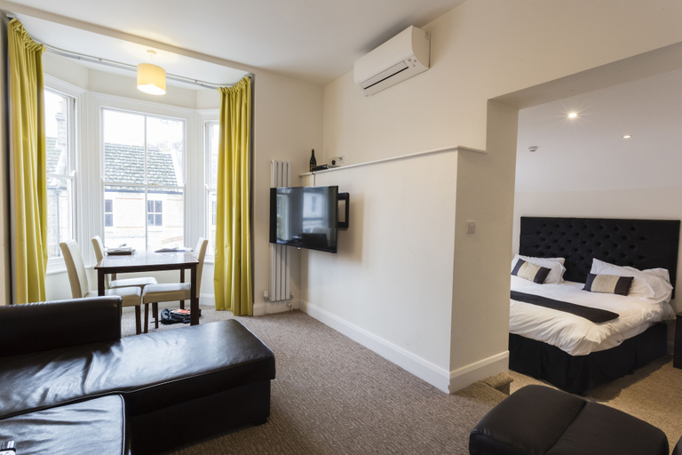 Bedroom 2, Ethos Hotel – Oxford City, Oxfordshire