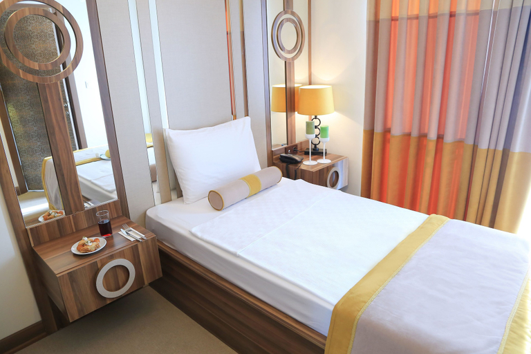 Bedroom 4, Sah Istanbul Hotel, Yıldırım