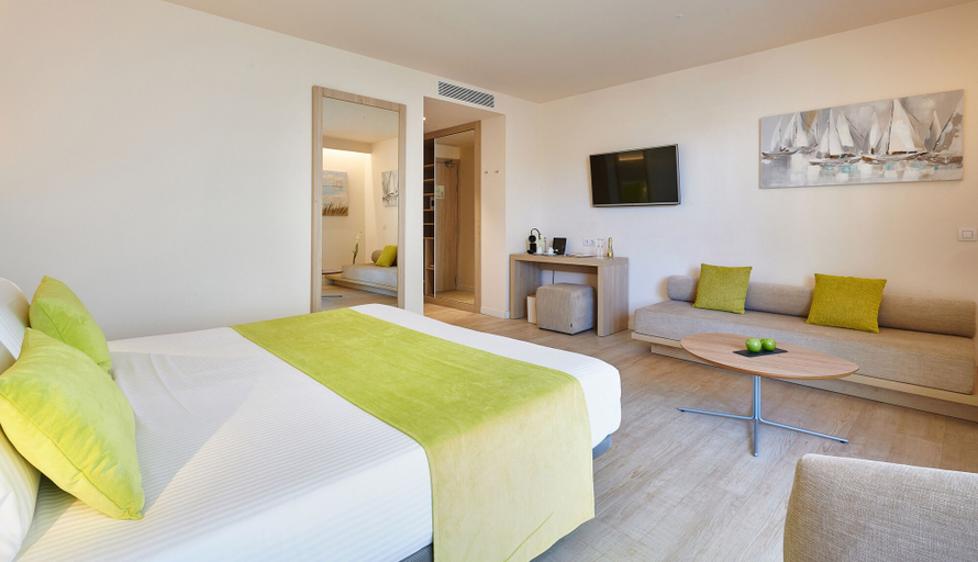 Bedroom 4, Hotel Sabina & Suites, Baleares