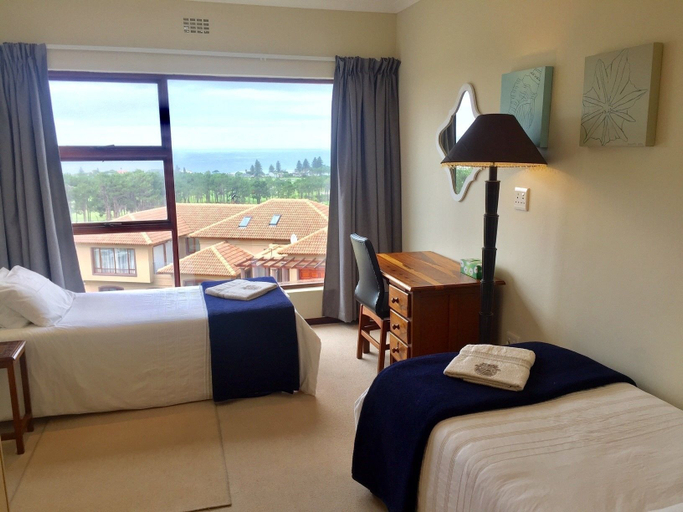 Bedroom 3, Hermanus Heights Villa, Overberg