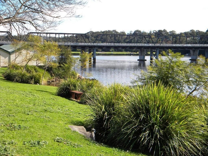 Others 5, Quest Nowra, Shoalhaven - Pt A