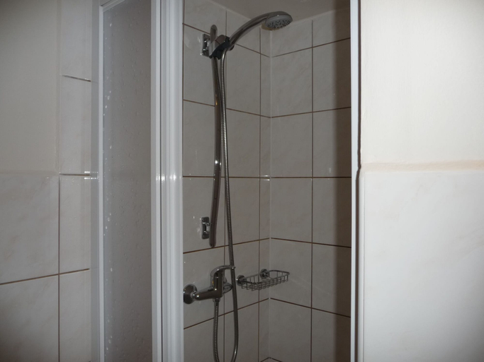 Bathroom 3, Blue Pension, Trutnov