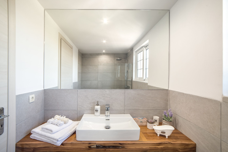 Bathroom 4, Bruma Luxury Residence, Ionian Islands