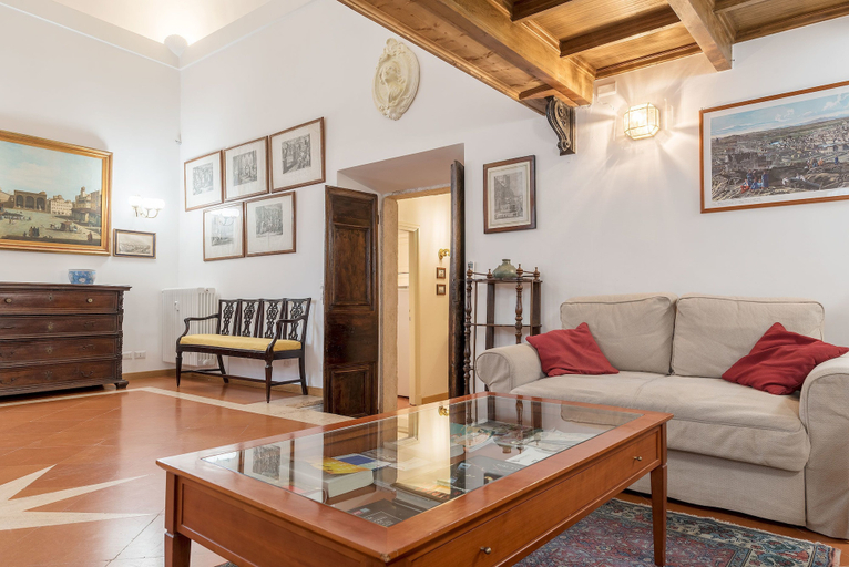 Others 5, Campitelli Fascinating Apartment, Roma