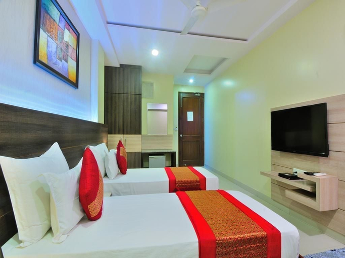 Bedroom 4, Sky Rich International, Delhi