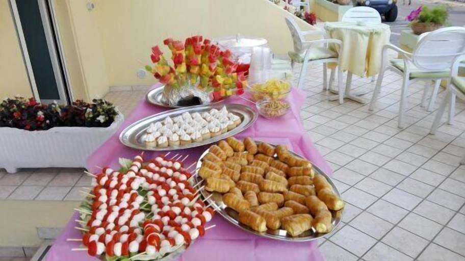 Food & Drinks 5, Hotel Gloria, Pesaro E Urbino