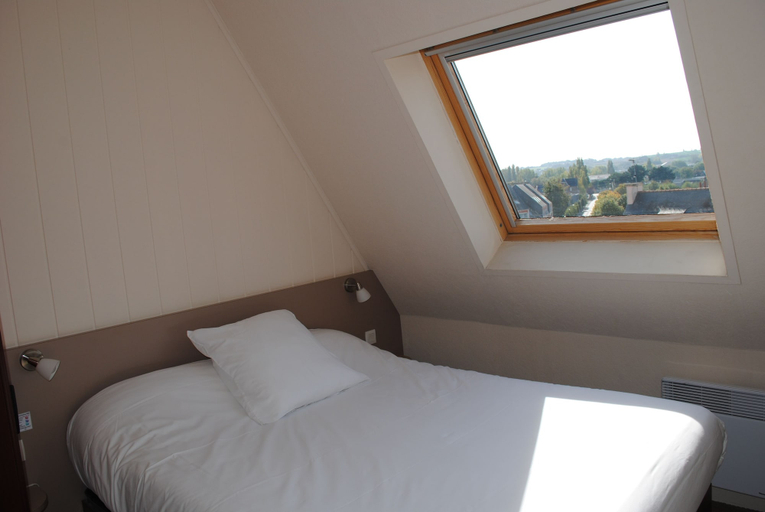 Bedroom 3, Hôtel Le Goëlo, Paimpol, Côtes-d'Armor