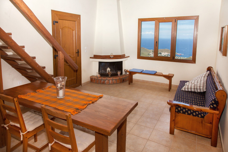 Others 5, Villa Karthea II, South Aegean