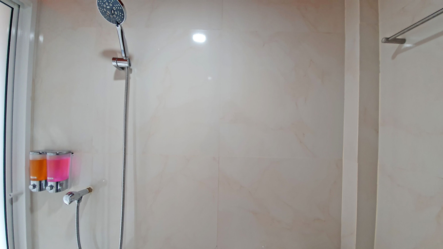 Bathroom 5, Horizon Beach Resort Koh Jum, Nua Khlong