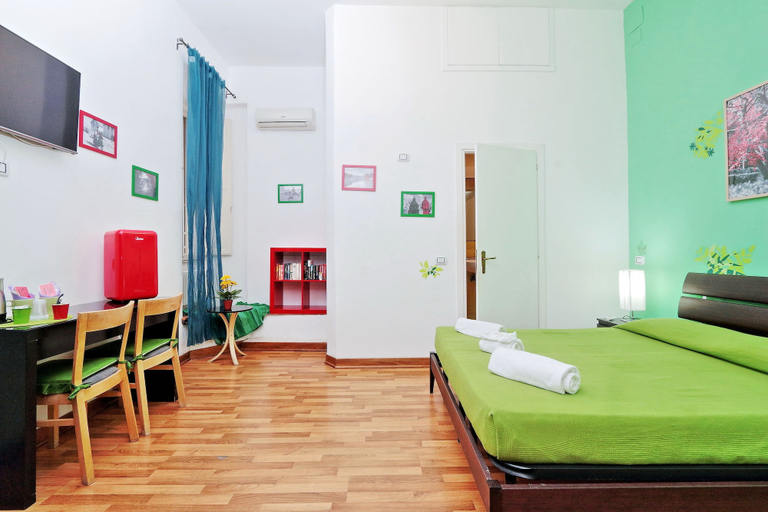 Bedroom 4, Lucky Home, Rome