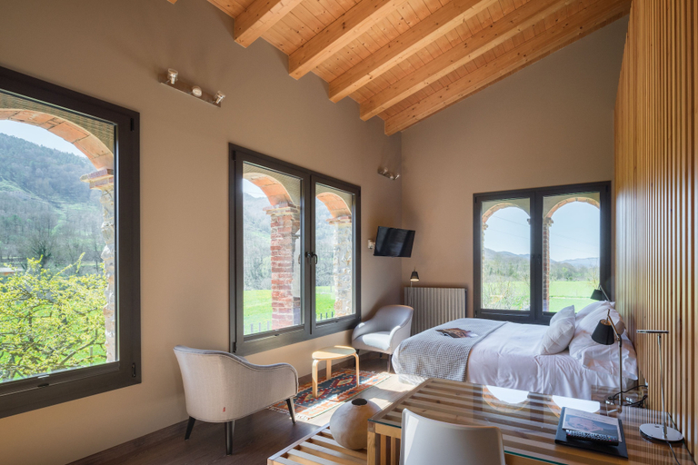 Bedroom 3, Les Planes del Grau, Girona