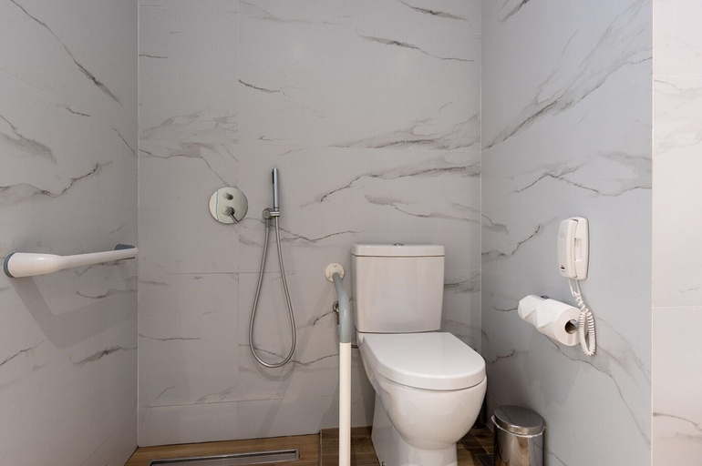 Bathroom 5, Dom Boutique Hotel, Crete