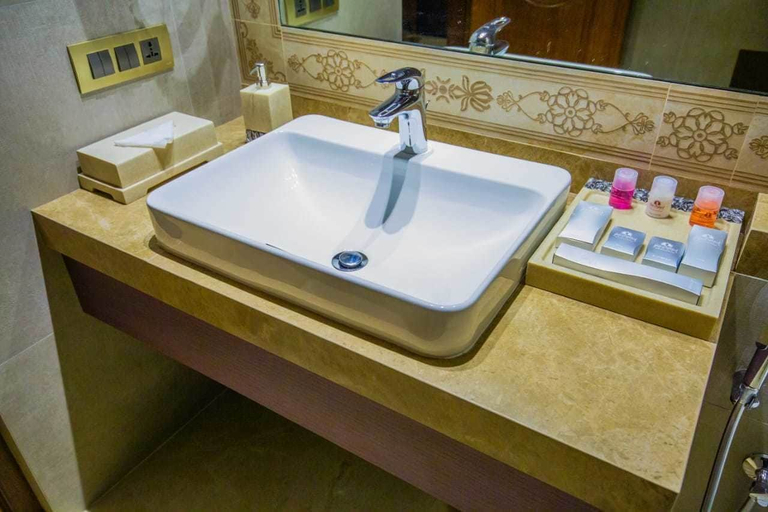 Bathroom 3, Hotel Sai Palace, Mangalore, Dakshina Kannada