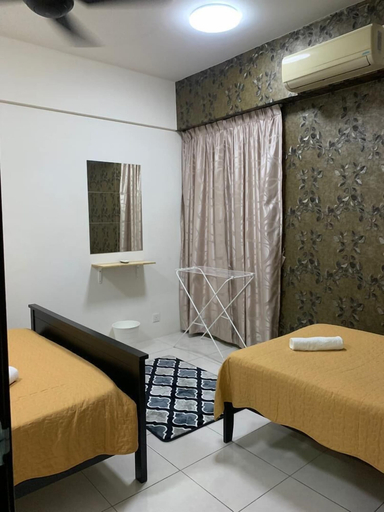 Bedroom 3, Little Tree Homestay at Bangi Putrajaya, Hulu Langat