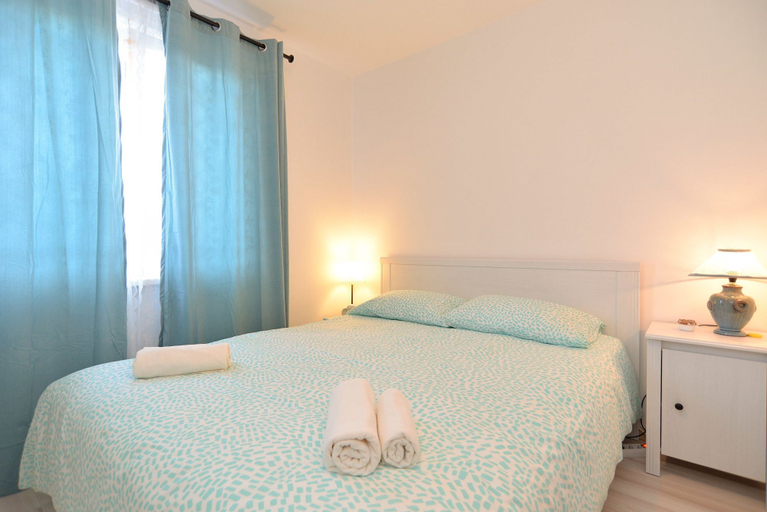 Bedroom 2, Apartment 1660, Poreč