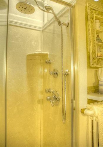 Bathroom 4, Oliver Inn Bed and Breakfast, Saint Joseph