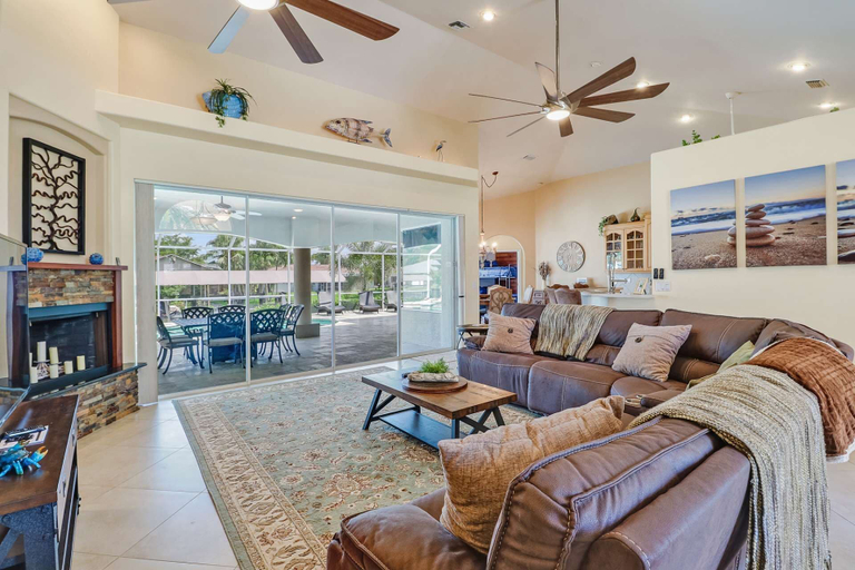 Others 3, 833 Monticello Ct, Lee