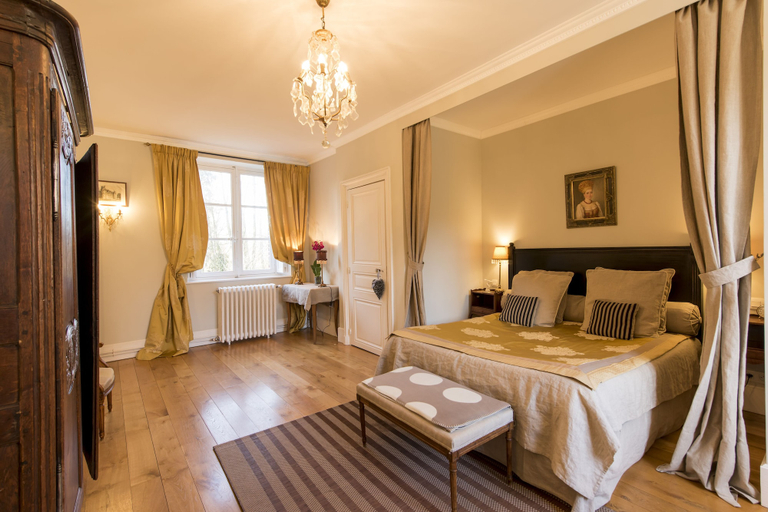 Bedroom 4, Château d'Auteuil, Oise