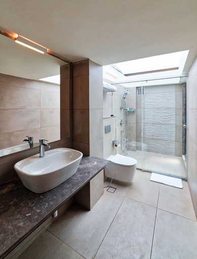 Bathroom 5, Niraamaya Retreats Samroha Athirappilly, Ernakulam