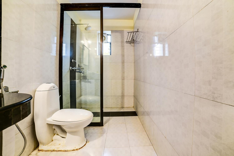 Bathroom 4, Nitya Resort, North Goa