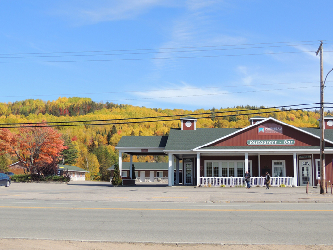 Exterior & Views 2, Hotel Marineau La Tuque, Le Haut-Saint-Maurice