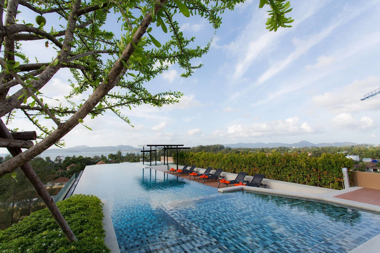 Infinity Pool 1 Bedroom at Surin Beach, Phuket Island