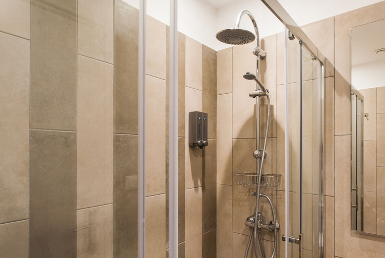 Bathroom 2, Dynasta Central Suites, Attica