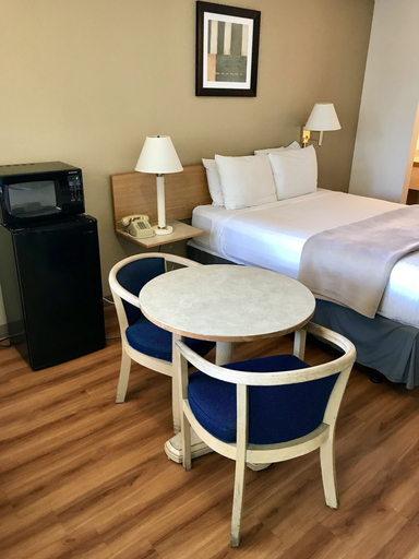Bedroom 2, Sea-Tac Airport Value Inn, King