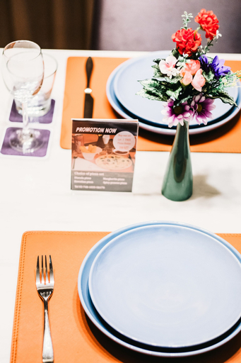 Food & Drinks 6