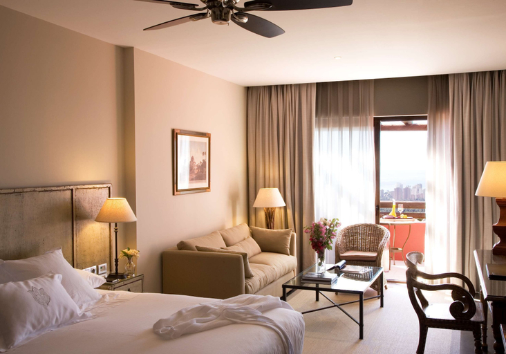 Bedroom 4, Asia Gardens Hotel & Thai Spa, a Royal Hideaway Hotel, Alicante