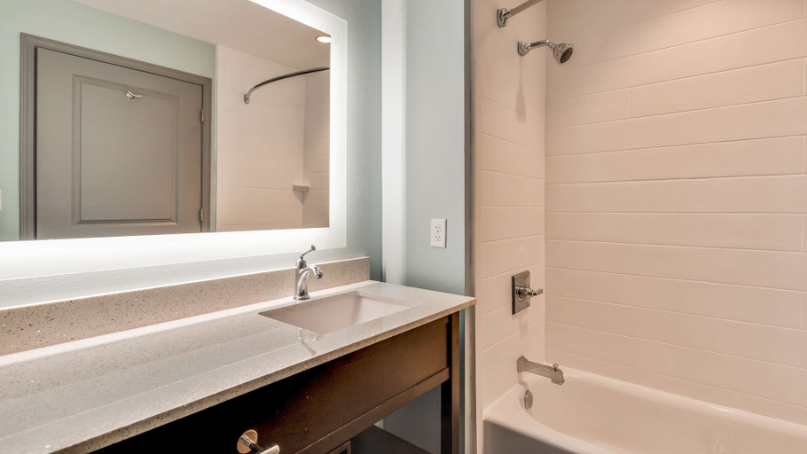 Bathroom 4, Best Western Plus Executive Residency Marion, Crittenden