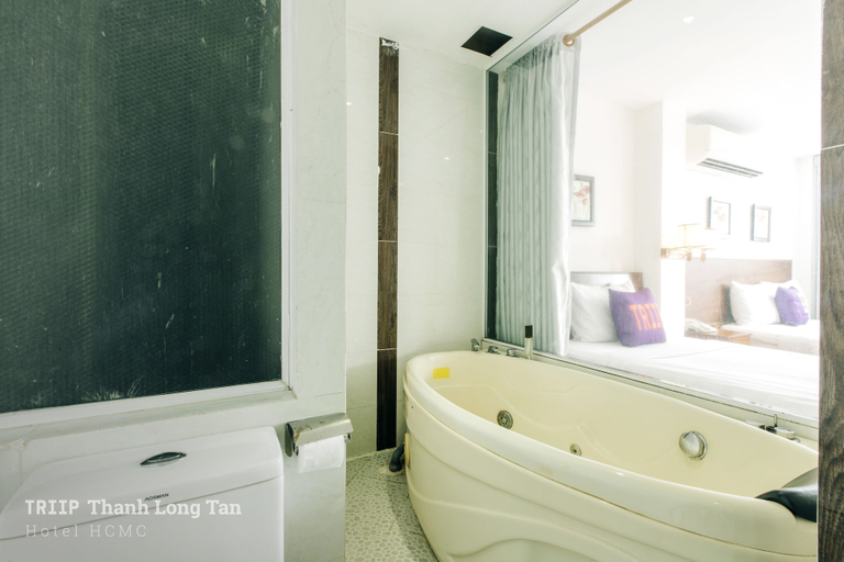 Bathroom 3, Thanh Long Tan Hotel, District 1