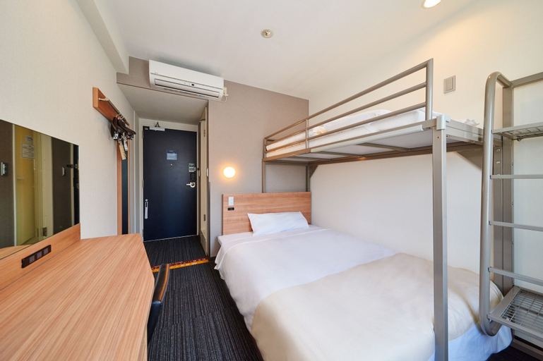Bedroom 23