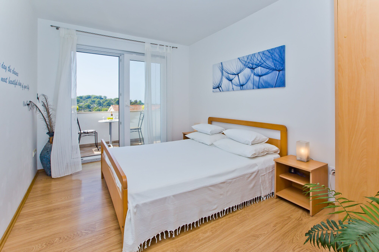Bedroom 3, Apartments Nina Hvar town, Hvar